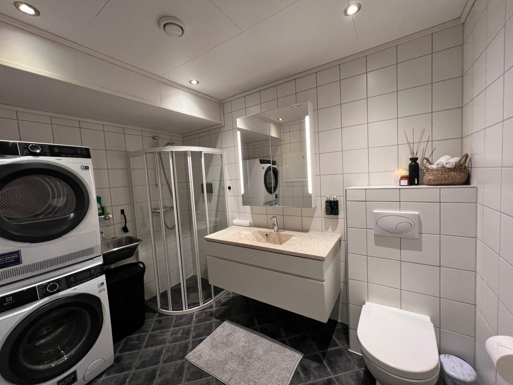 Bratsberg Apartment - With Kitchenette And Free Parking Trondheim Kültér fotó